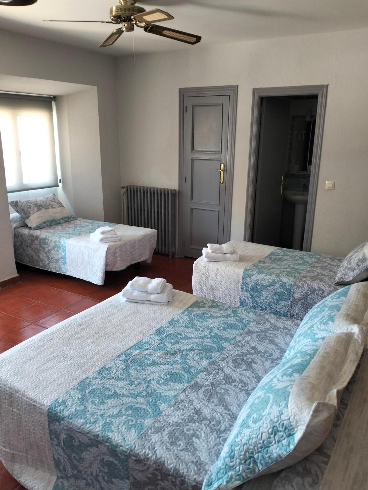 Hostal La Estacion Ávila 외부 사진